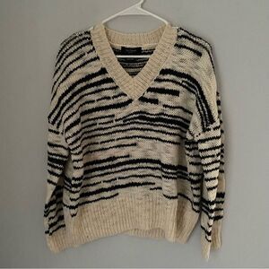 Cai Design Women’s V Neck Thick Knit Sweater